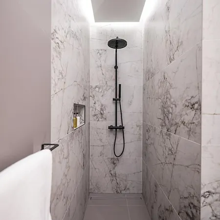 Konukevi Estium Heritage 4*